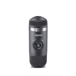 Портативна еспресо-кавоварка Wacaco Nanopresso сіра, механічна, для меленої кави