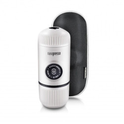 Портативна еспресо-кавоварка Wacaco Nanopresso біла з чохлом, механічна, для меленої кави