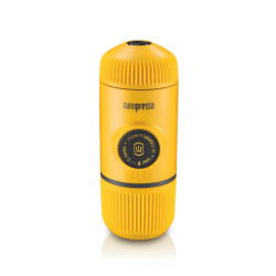 Портативна еспресо-кавоварка Wacaco Nanopresso жовта, механічна, для меленої кави